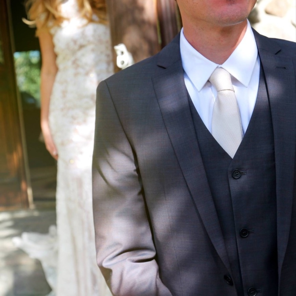 Asos grey 3 pc suit. Worn once.